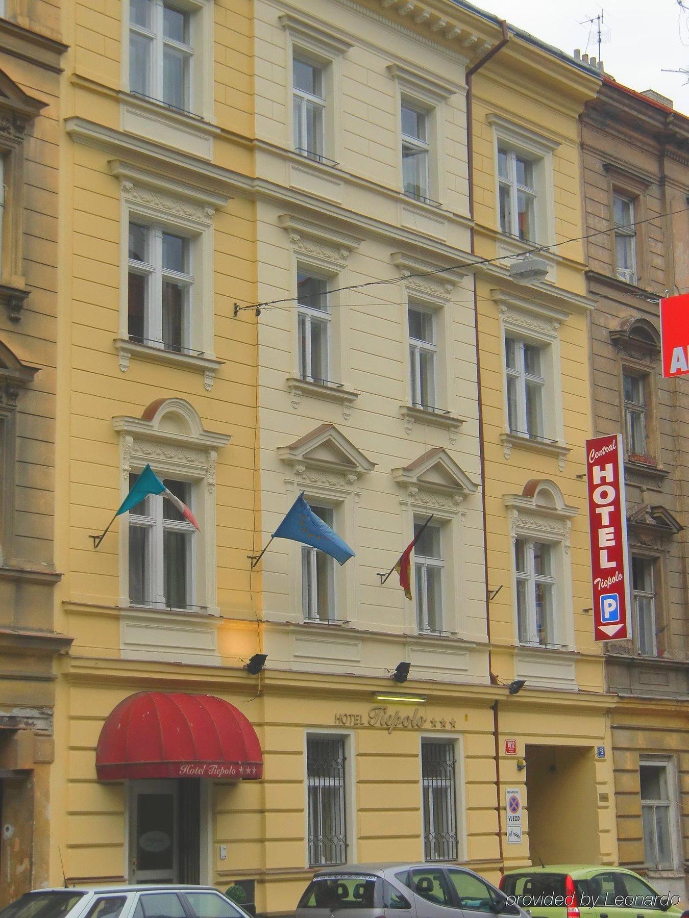 Central Hotel Tiepolo Прага Интерьер фото